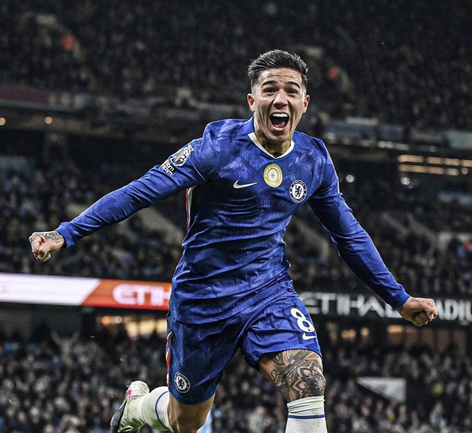 日媒：J2甲府风林45岁后卫山本英臣出轨球队死忠球迷妻子